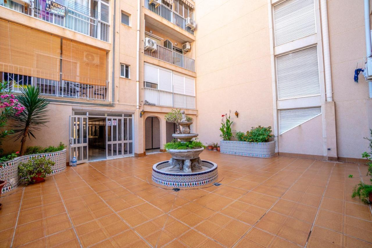 Amarillo Soleado Lägenhet Torrevieja Exteriör bild